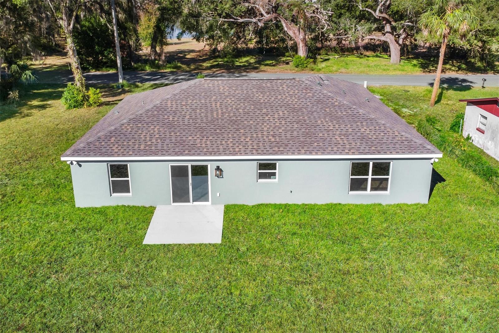 2011 EDGEWOOD AVE, LEESBURG, FL, 34748