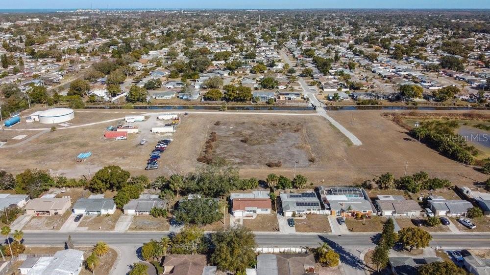 7605 FOX HOLLOW DR, PORT RICHEY, FL, 34668