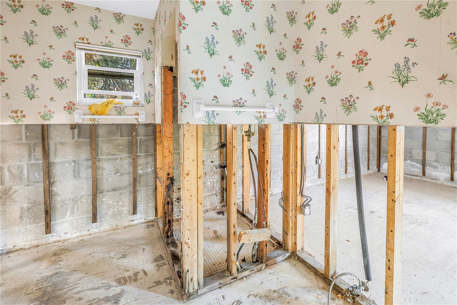 523 REID ST, SARASOTA, FL, 34242