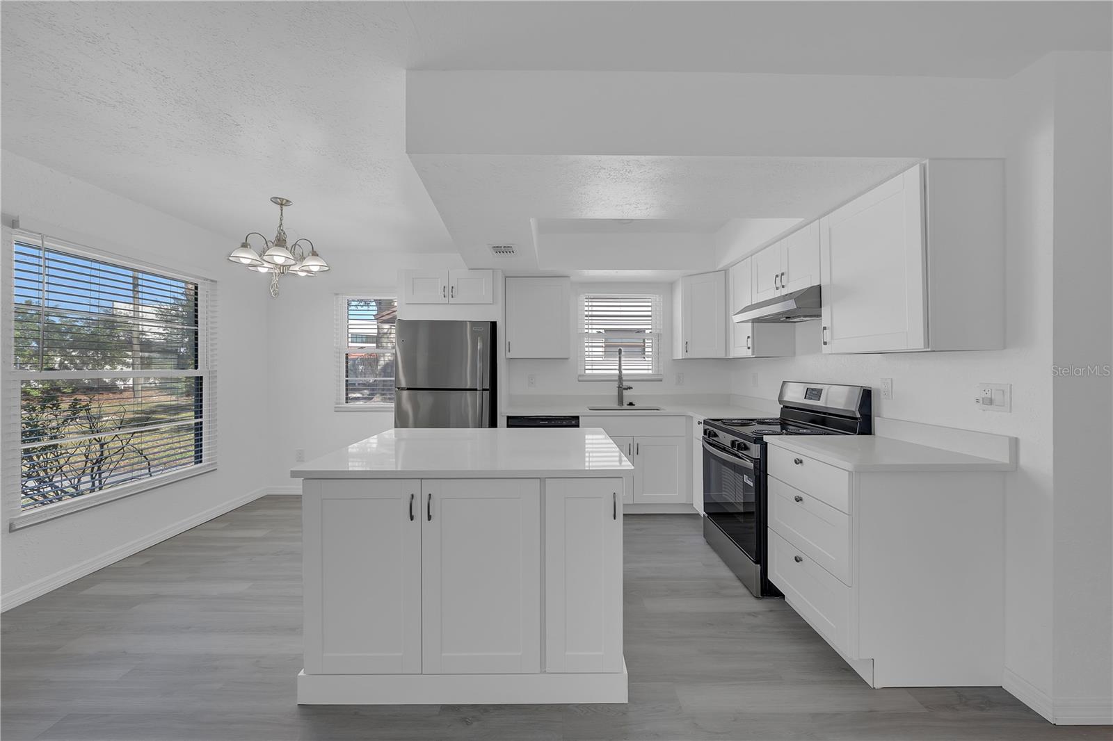 4949 91ST AVE #23, PINELLAS PARK, FL, 33782