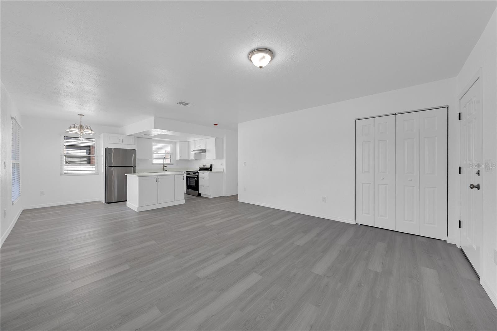 4949 91ST AVE #23, PINELLAS PARK, FL, 33782