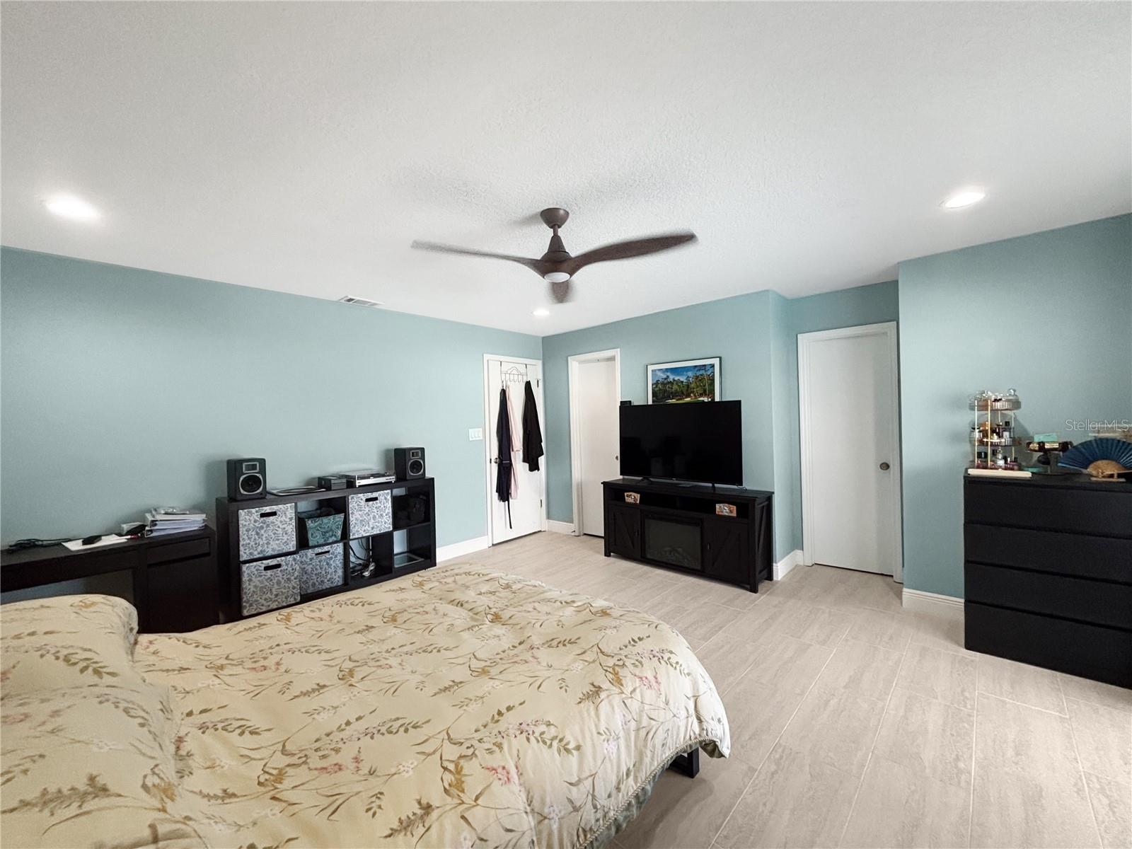 9135 SAN AMBROSIO DR, ORLANDO, FL, 32836