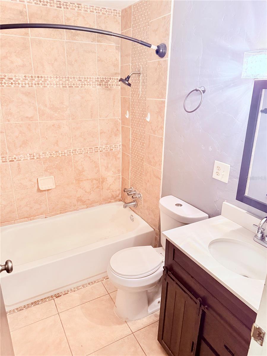 6519 W NEWBERRY RD #211, GAINESVILLE, FL, 32605