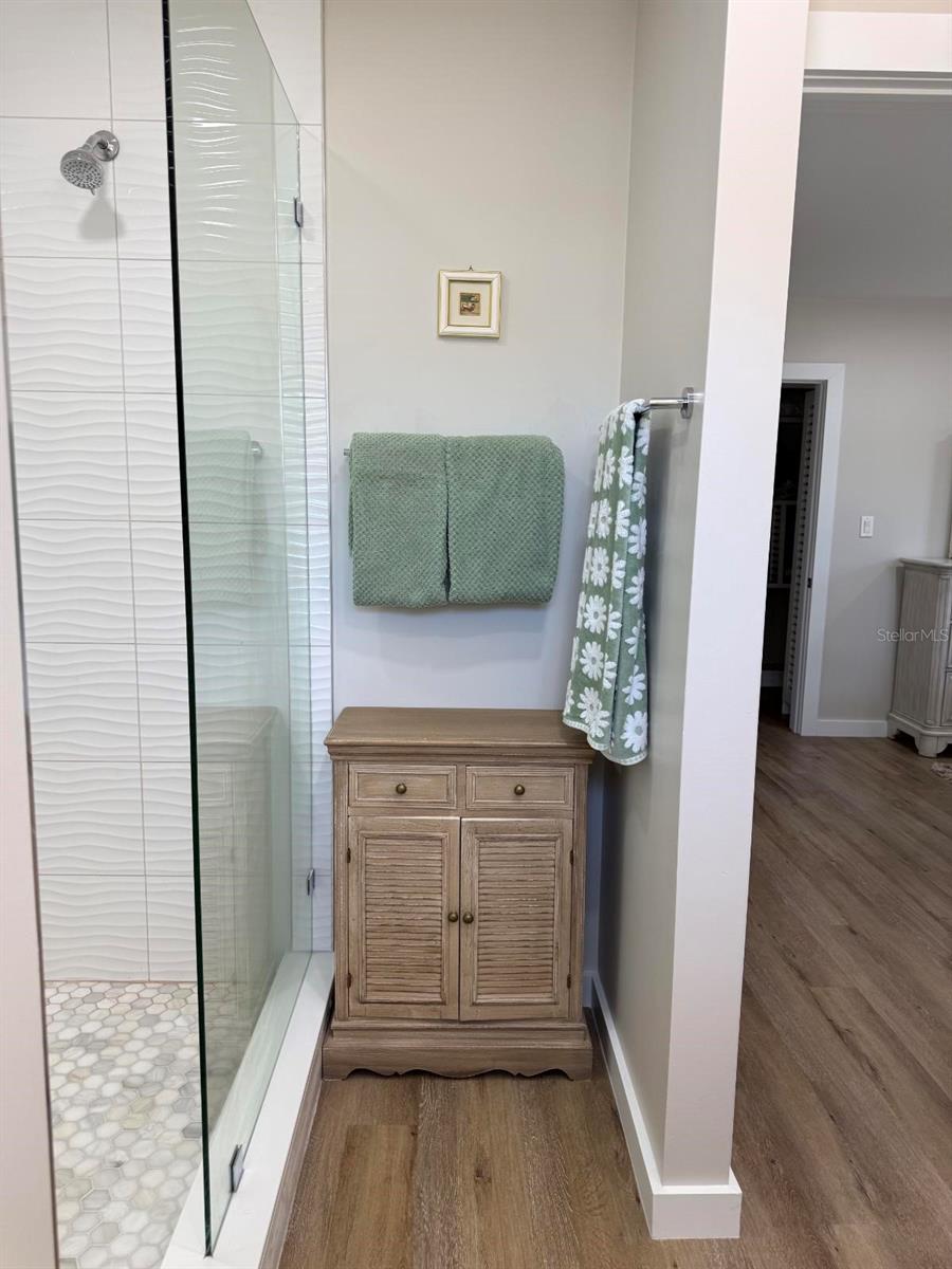 5247 CARMILFRA DR, SARASOTA, FL, 34231