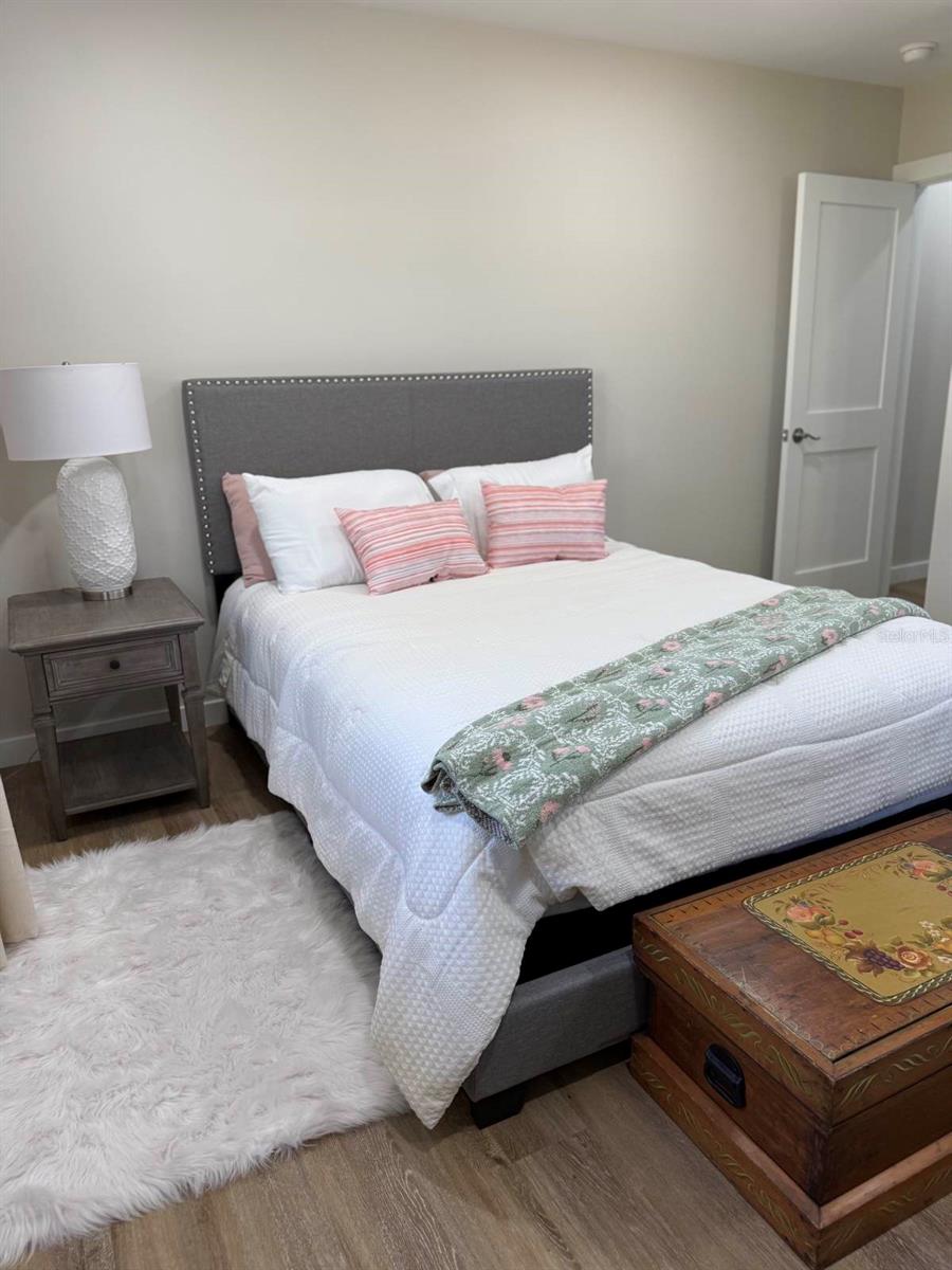 5247 CARMILFRA DR, SARASOTA, FL, 34231