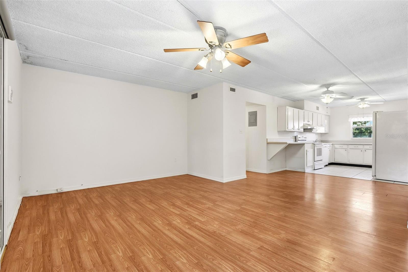 525 CONWAY RD #69, ORLANDO, FL, 32807