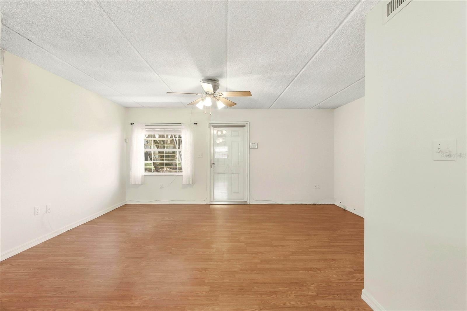 525 CONWAY RD #69, ORLANDO, FL, 32807