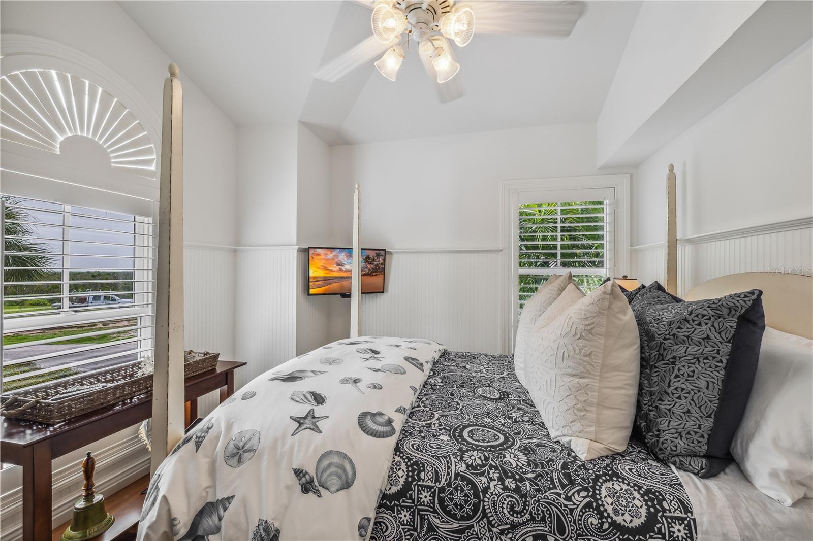 D6145964 Property Photo