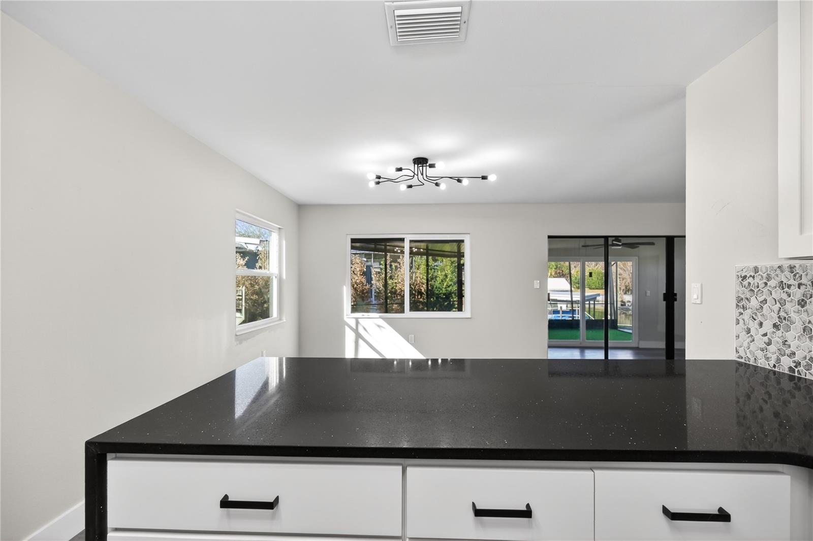 1503 CANAL CT, TAVARES, FL, 32778