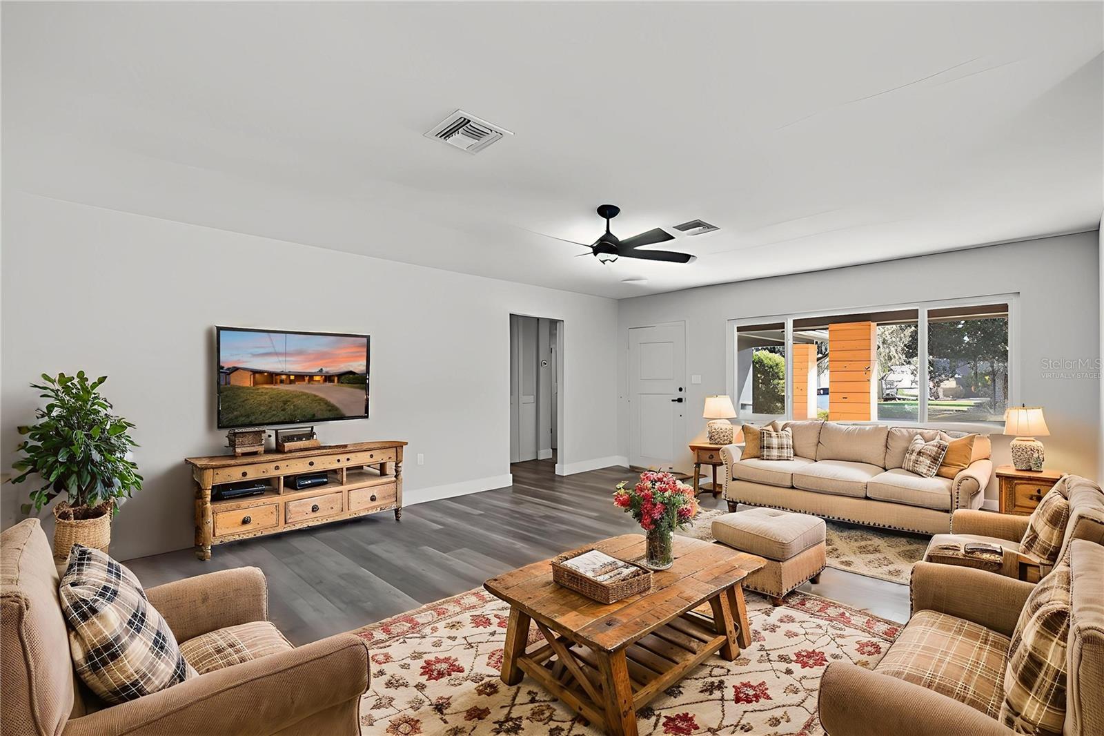 1503 CANAL CT, TAVARES, FL, 32778