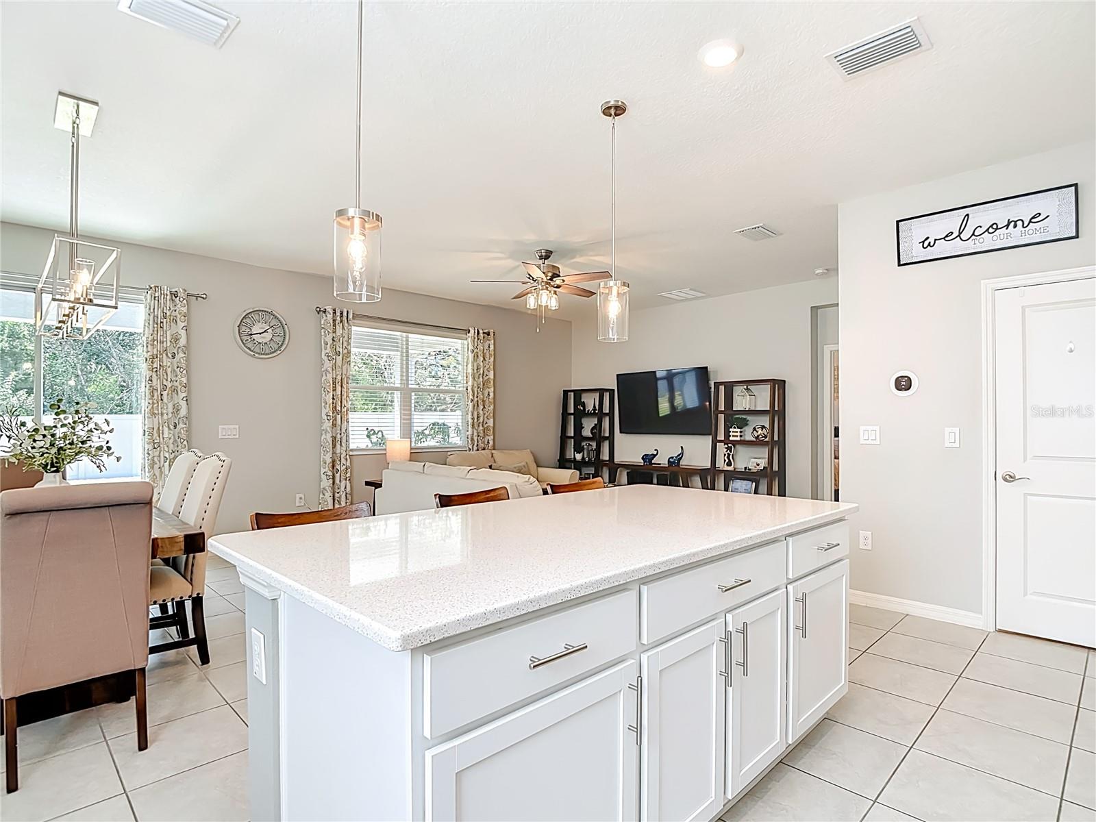 Kitchen/Dining/Living Room Combo