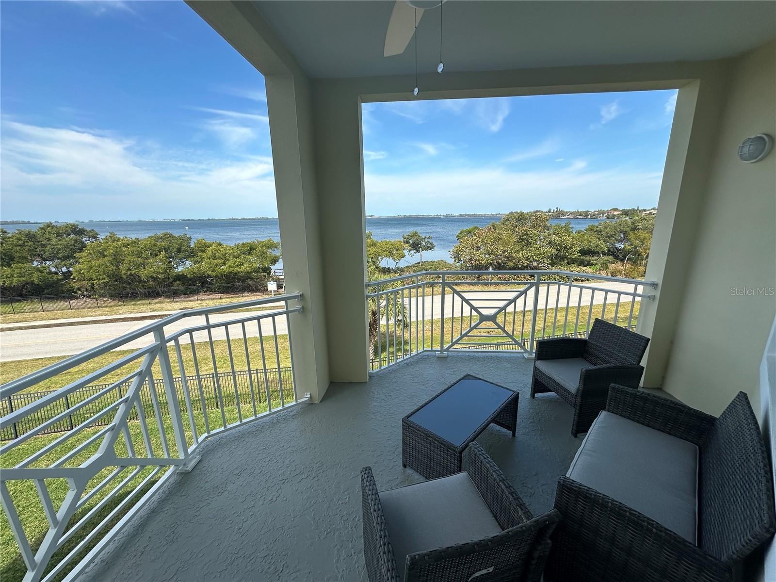 7930 34TH AVENUE W #202, BRADENTON, FL, 34209