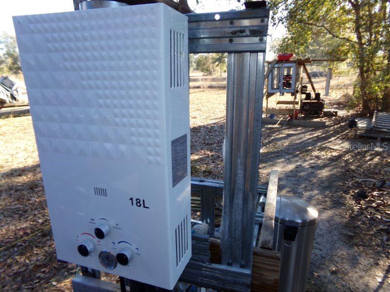 6618 SE FARM RD, LEE, FL, 32059