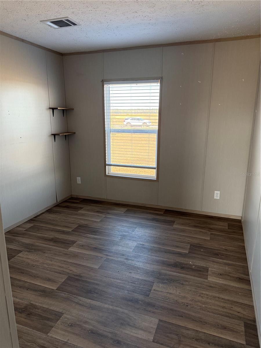 15807 COUNTY ROAD 672, LITHIA, FL, 33547