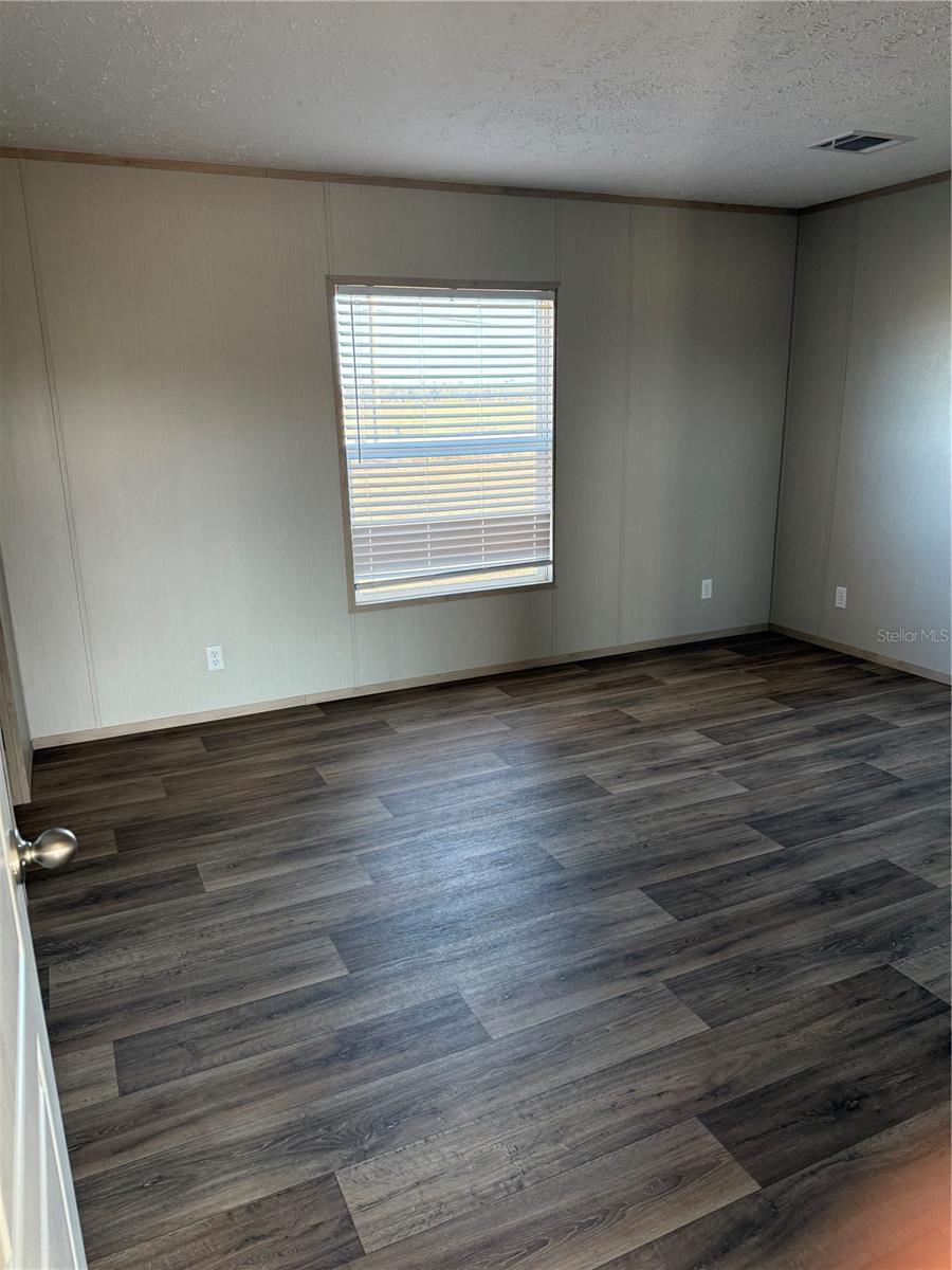 15807 COUNTY ROAD 672, LITHIA, FL, 33547