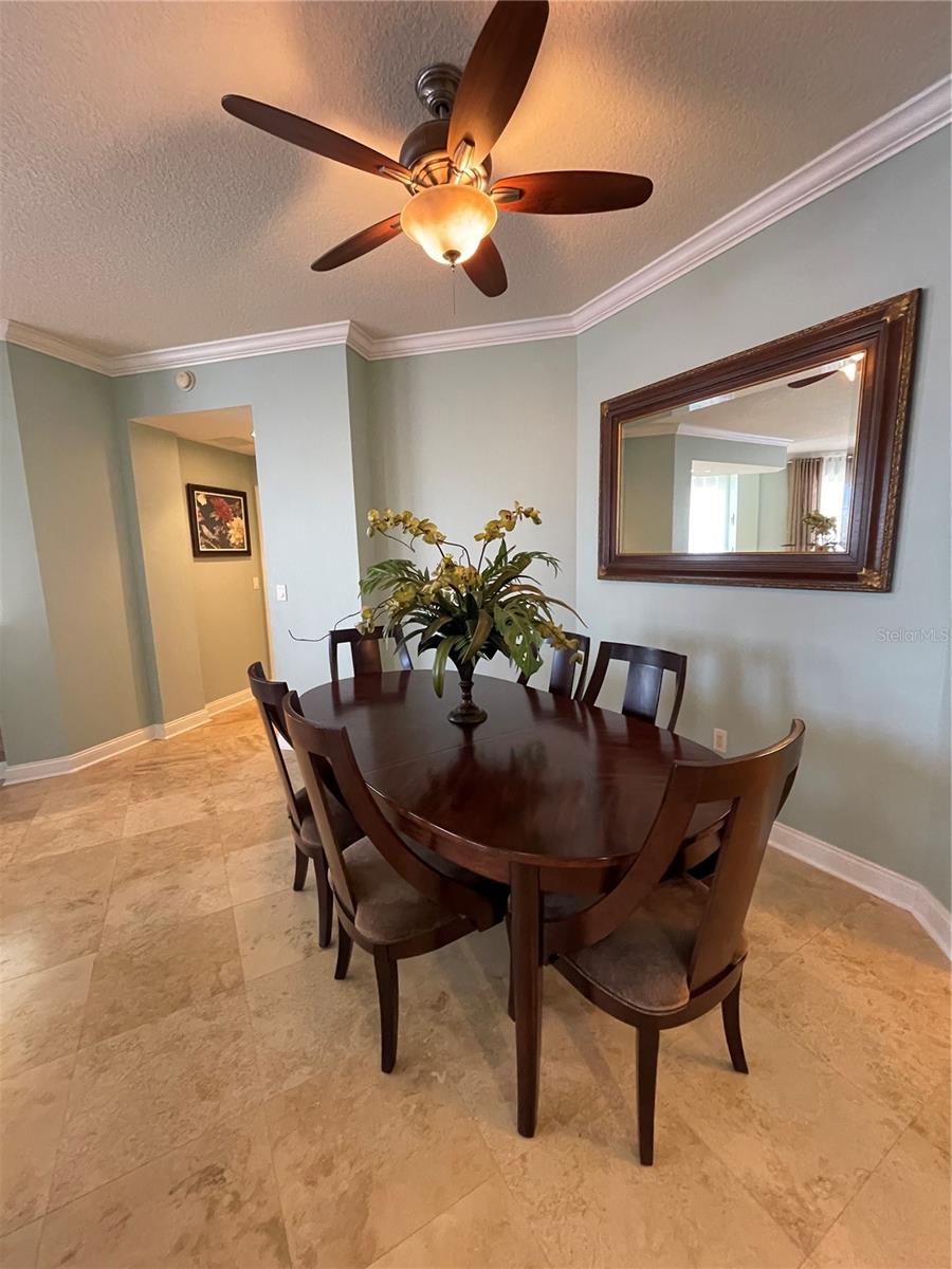 521 MANDALAY AVE #309, CLEARWATER BEACH, FL, 33767