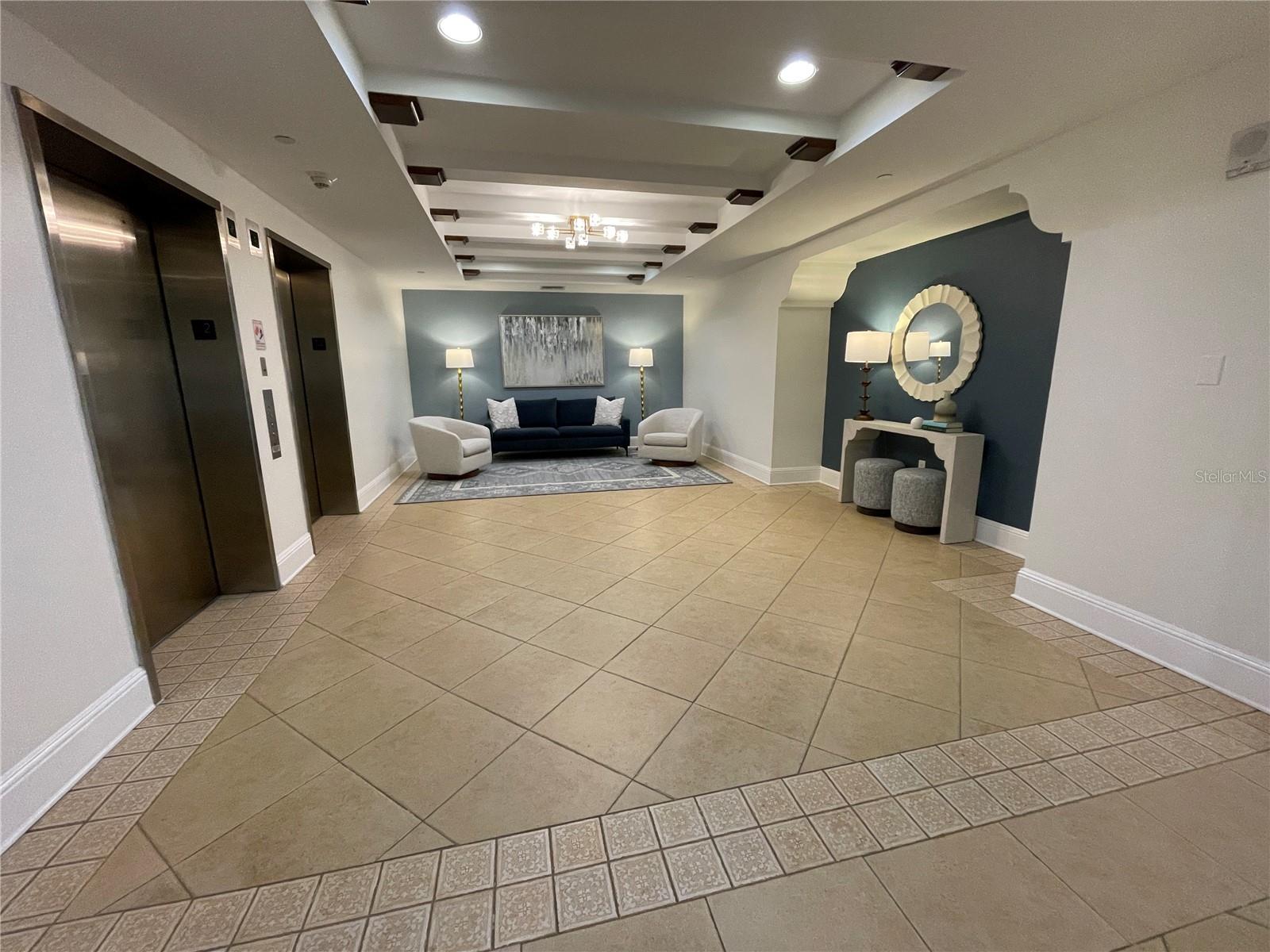 521 MANDALAY AVE #309, CLEARWATER BEACH, FL, 33767