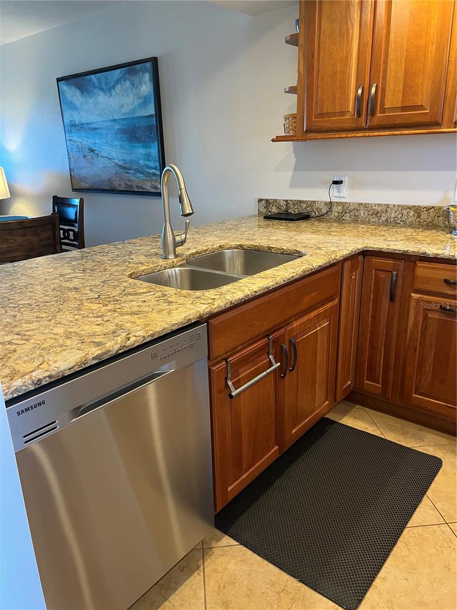 4105 OCEAN BEACH BLVD #423, COCOA BEACH, FL, 32931