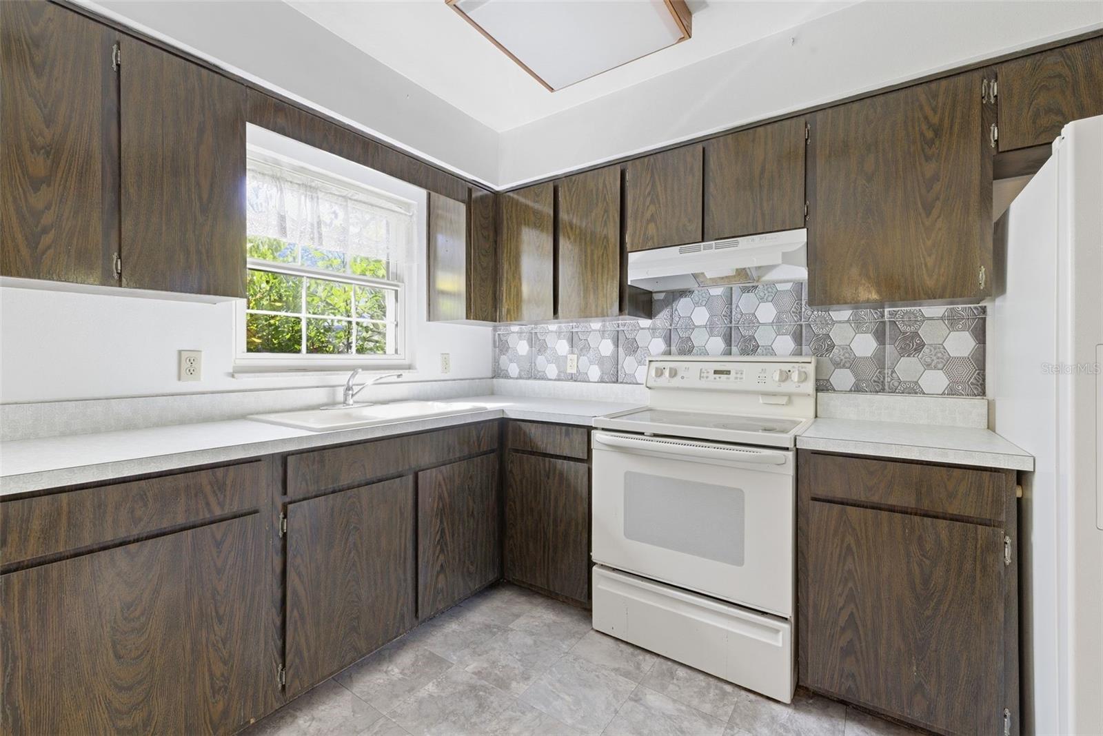 520 JUPITER WAY, CASSELBERRY, FL, 32707