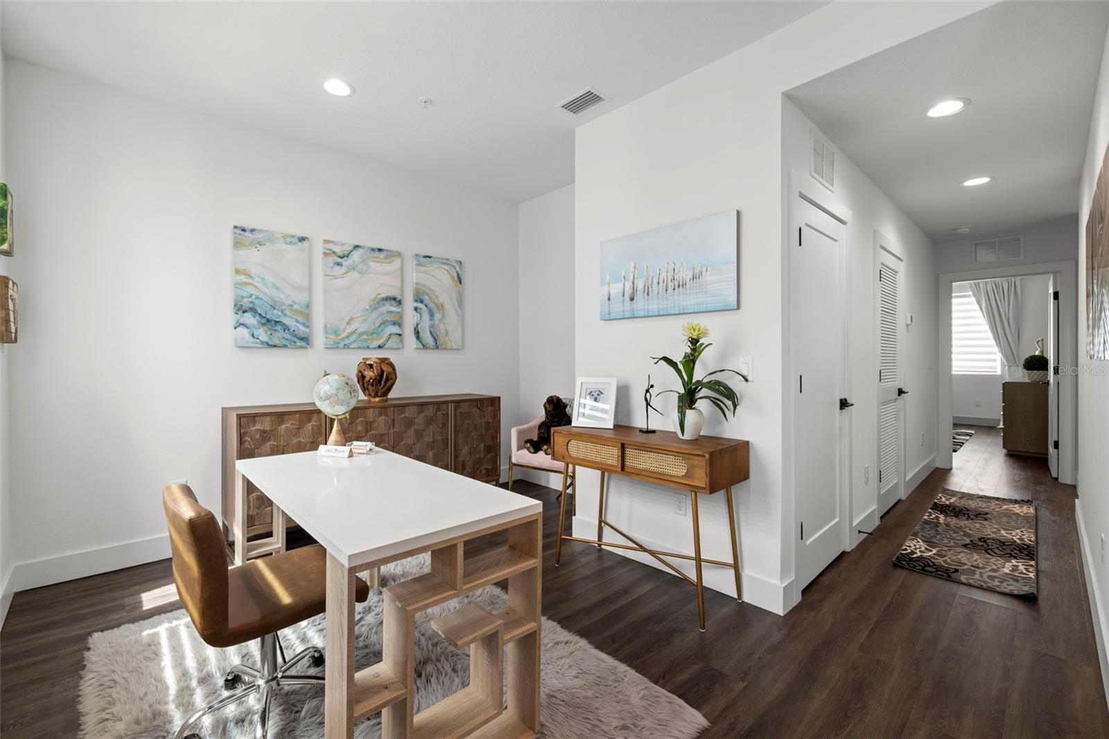 865 S 6 AVE S #17, ST PETERSBURG, FL, 33701