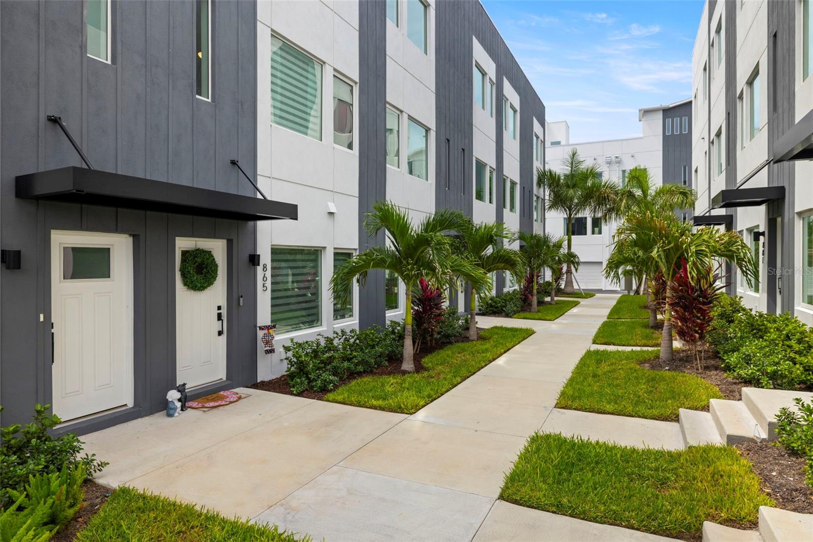 865 S 6 AVE S #17, ST PETERSBURG, FL, 33701