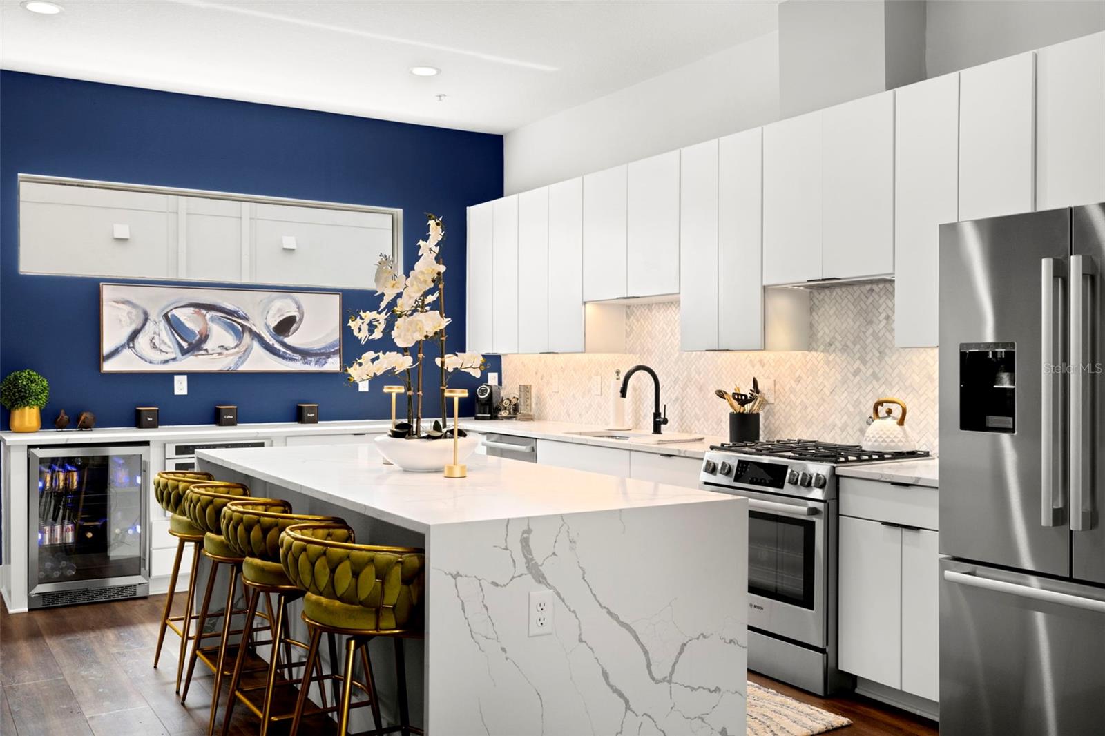 865 S 6 AVE S #17, ST PETERSBURG, FL, 33701