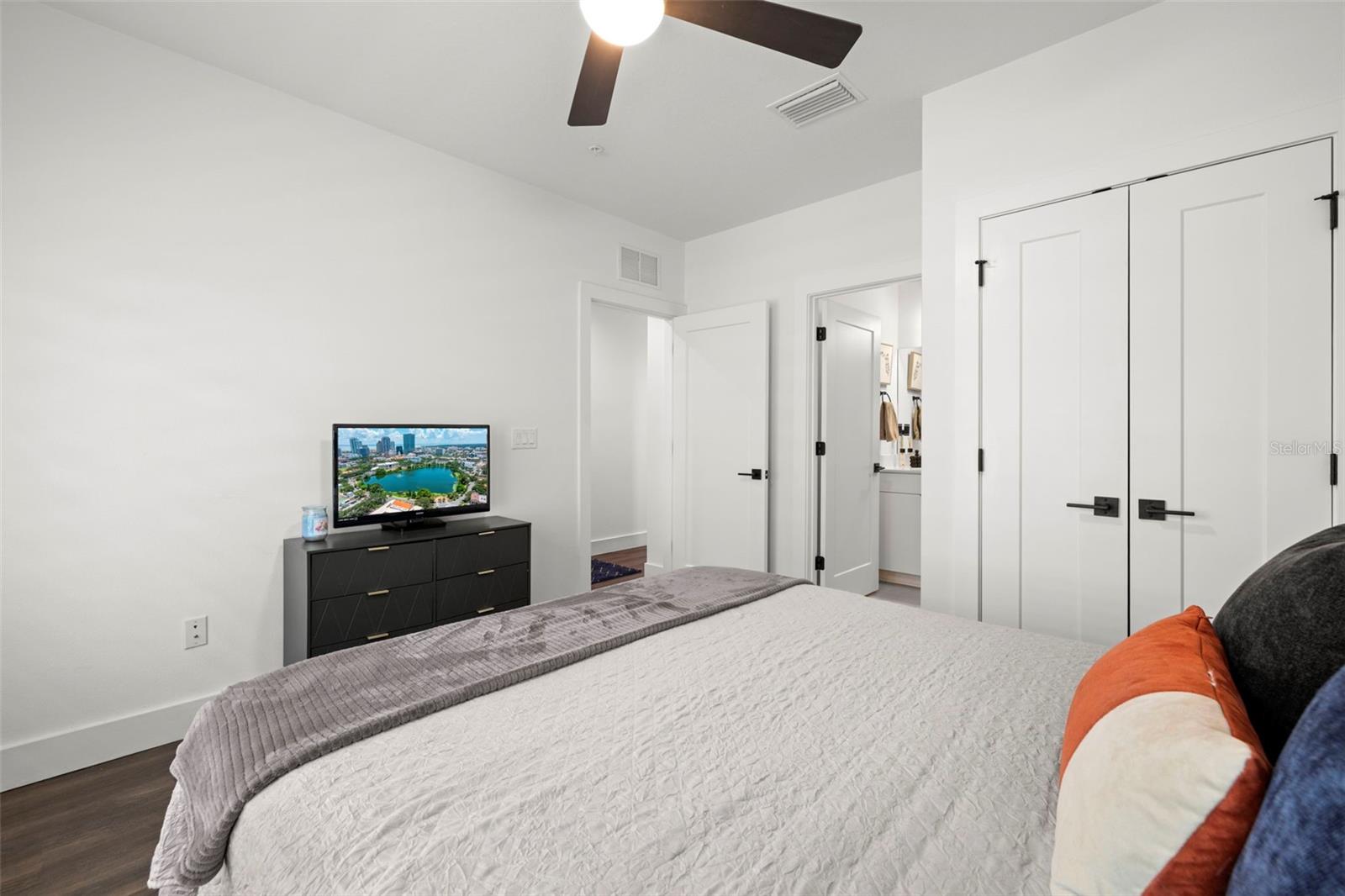 865 S 6 AVE S #17, ST PETERSBURG, FL, 33701