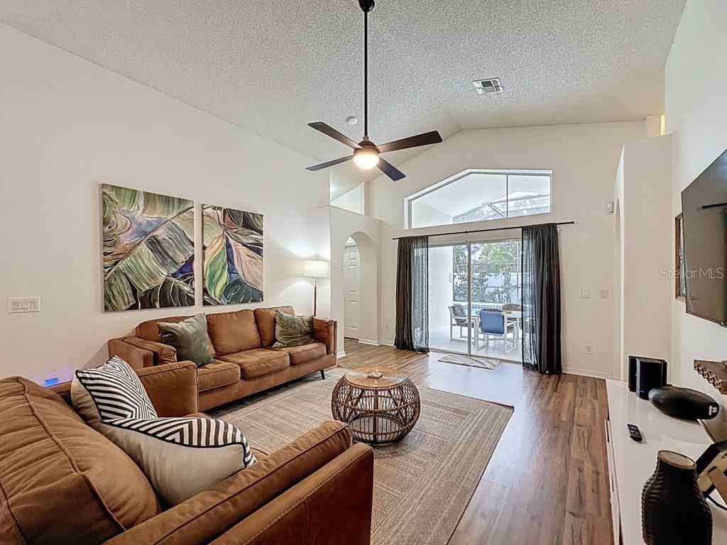 2615 SUMMER CREEK DR, KISSIMMEE, FL, 34747