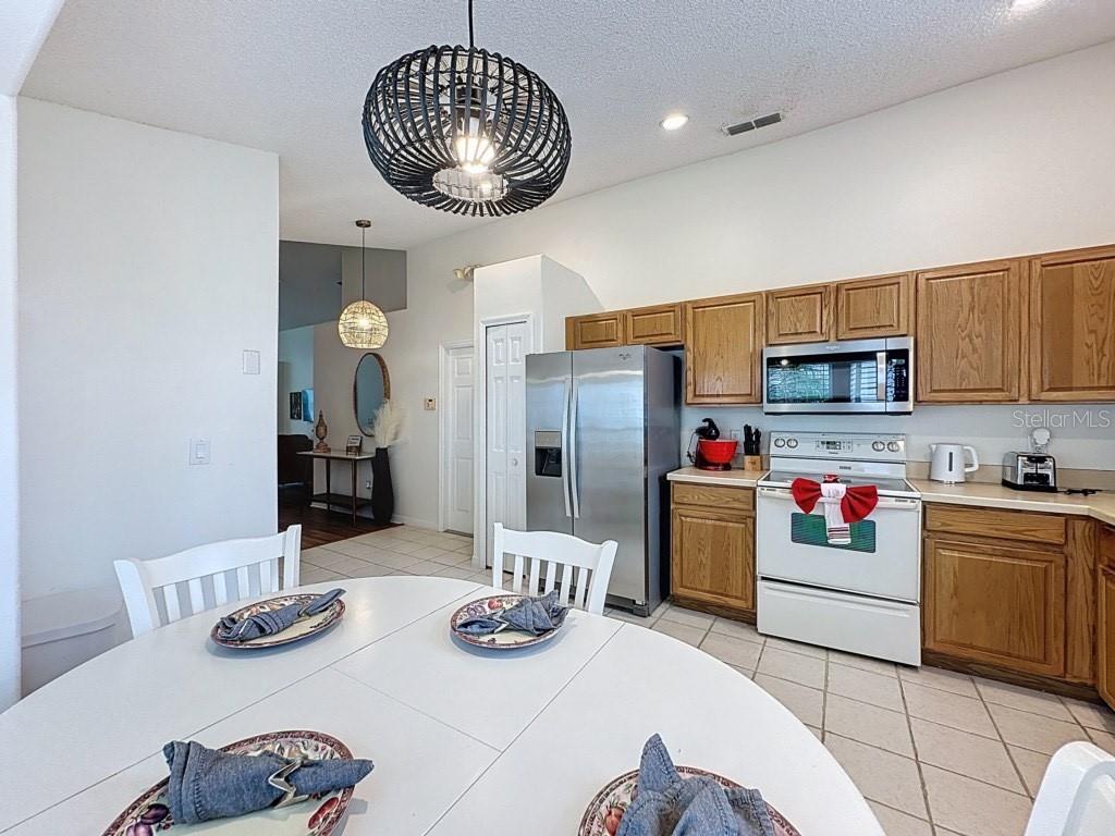 2615 SUMMER CREEK DR, KISSIMMEE, FL, 34747
