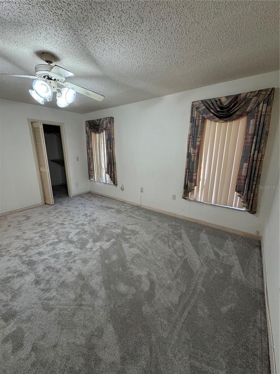 5638 COUNTRY LAKES DR, SARASOTA, FL, 34243