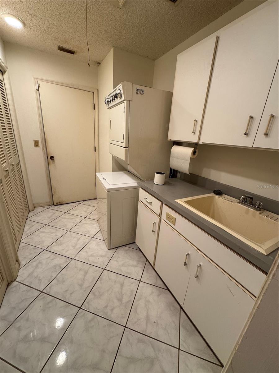 5638 COUNTRY LAKES DR, SARASOTA, FL, 34243