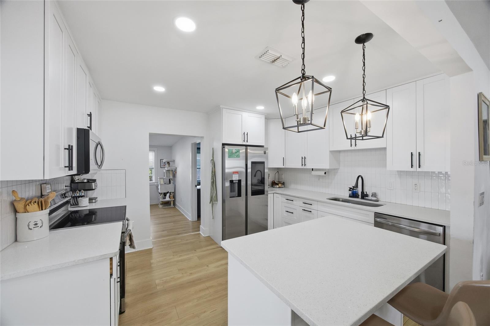 4681 55TH AVE N, ST PETERSBURG, FL, 33714