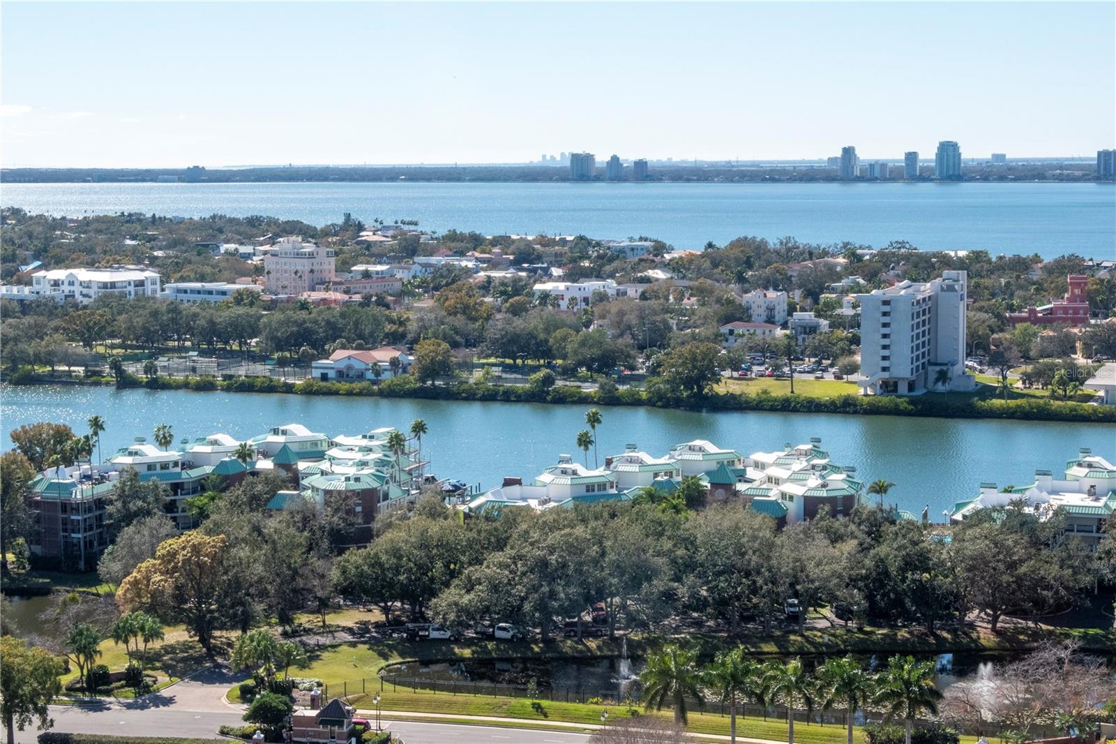 TB8472094 Property Photo