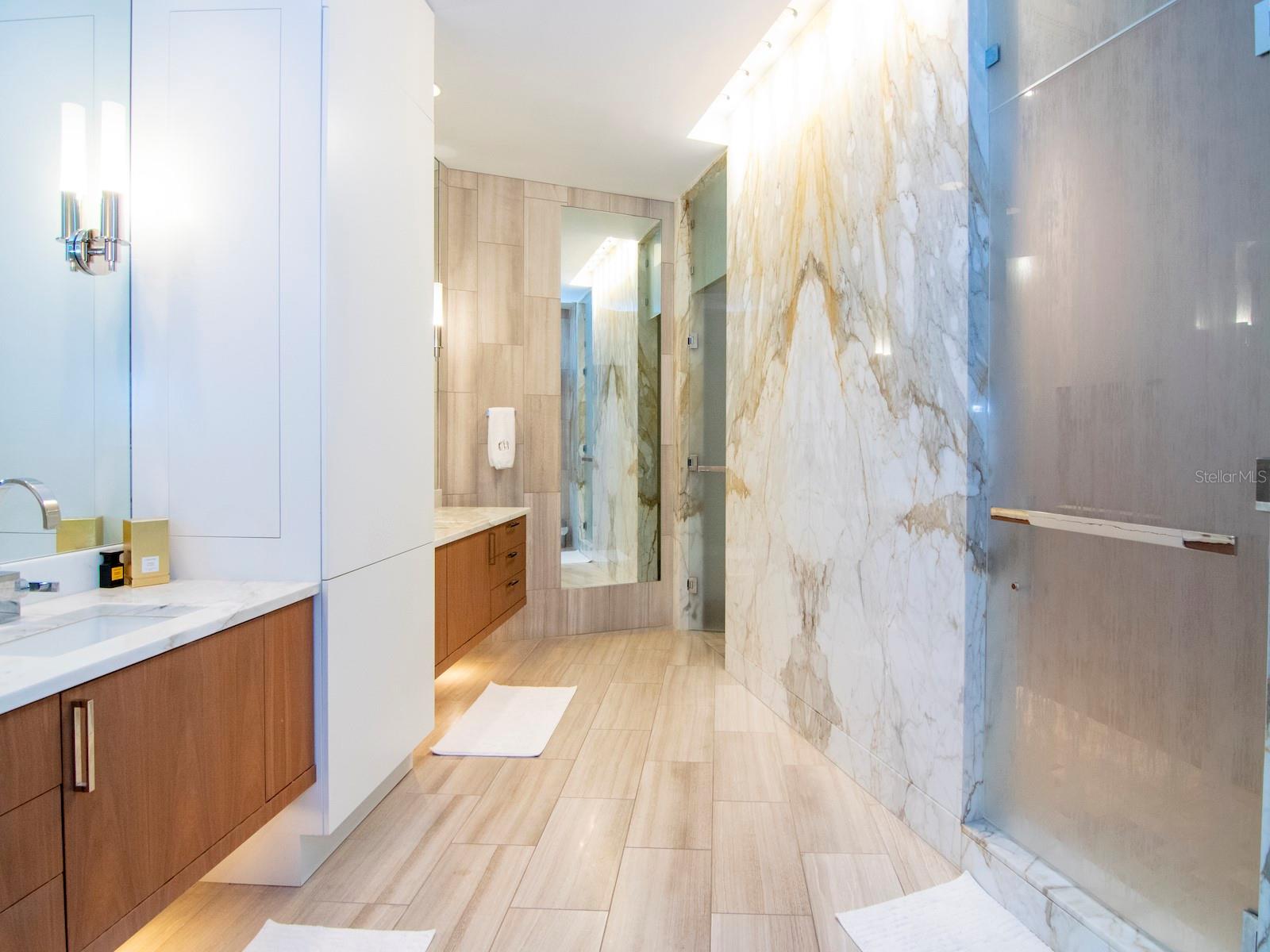 TB8472094 Property Photo