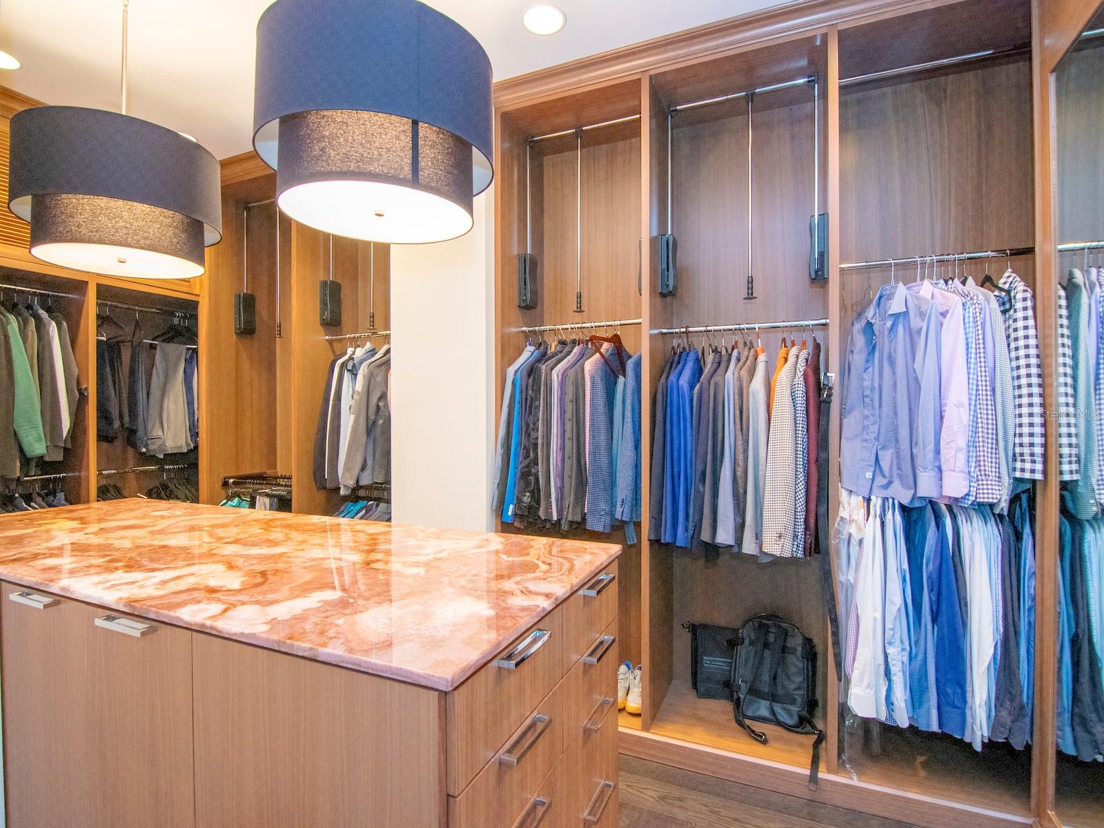 TB8472094 Property Photo