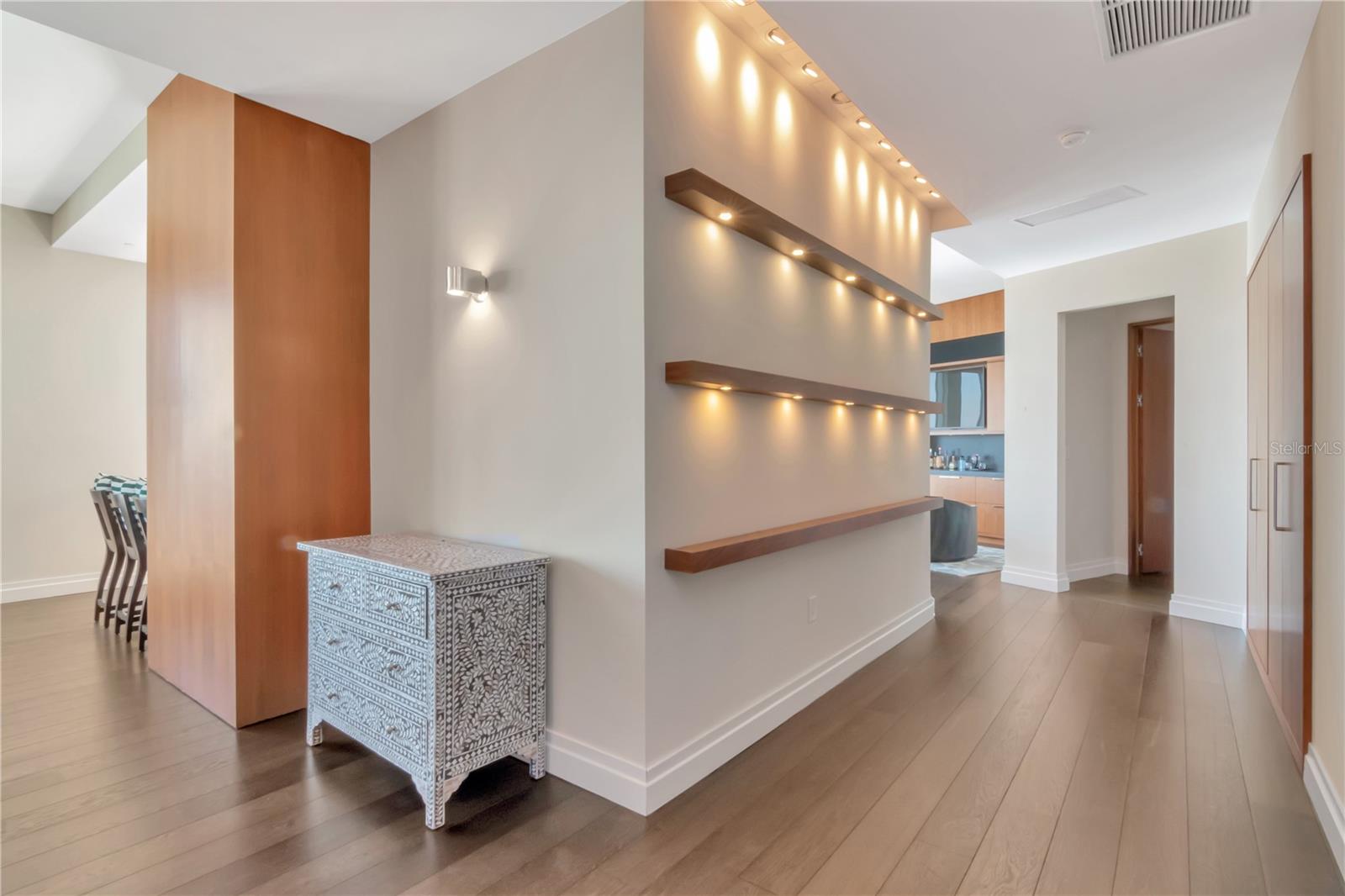 TB8472094 Property Photo