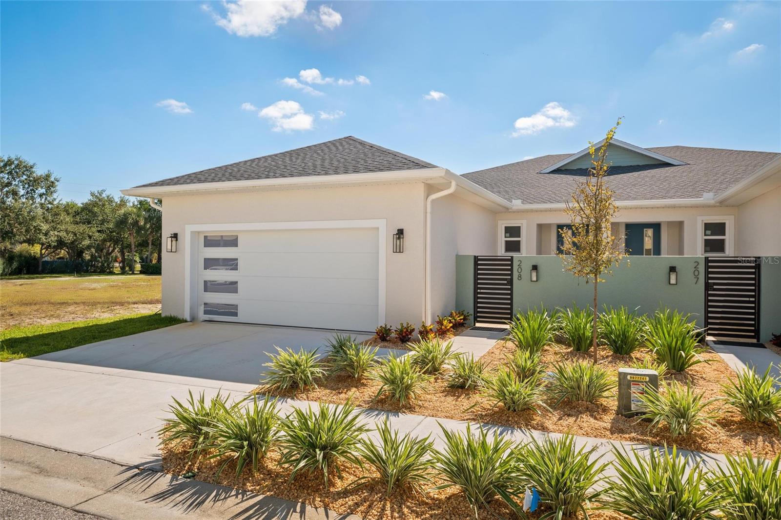 199 E LIVE OAK ST, TARPON SPRINGS, FL, 34689