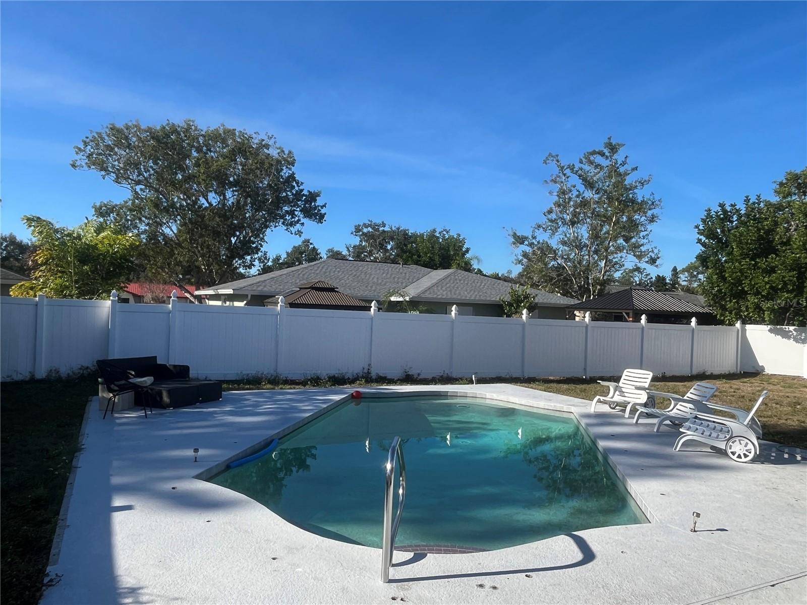 5832 COUNTRYWOOD DR, SARASOTA, FL, 34232