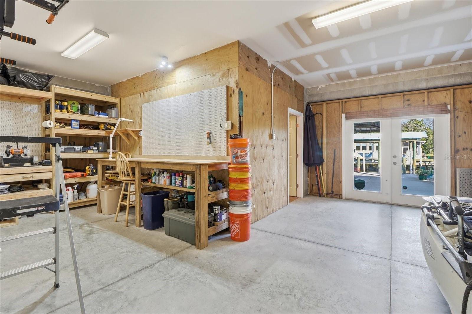 2571 N SENECA PT, CRYSTAL RIVER, FL, 34429