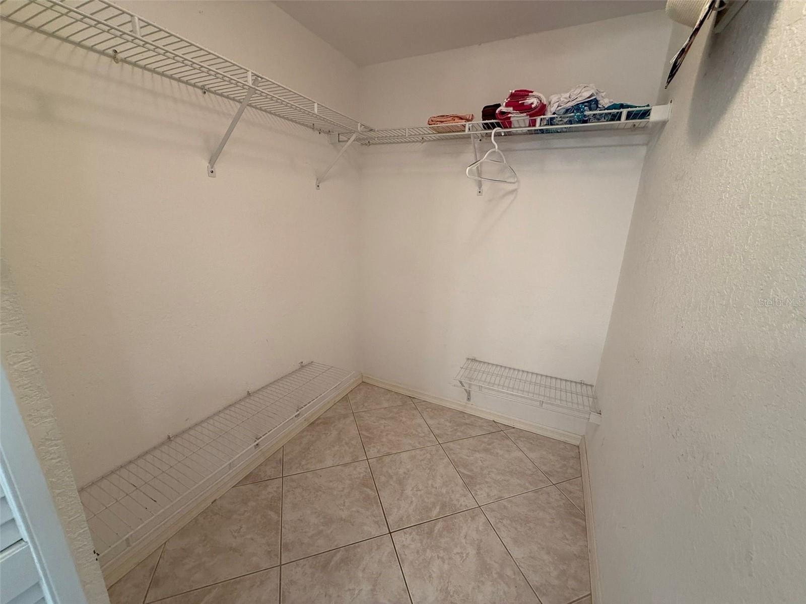 175 KINGS HWY #B8, PUNTA GORDA, FL, 33983