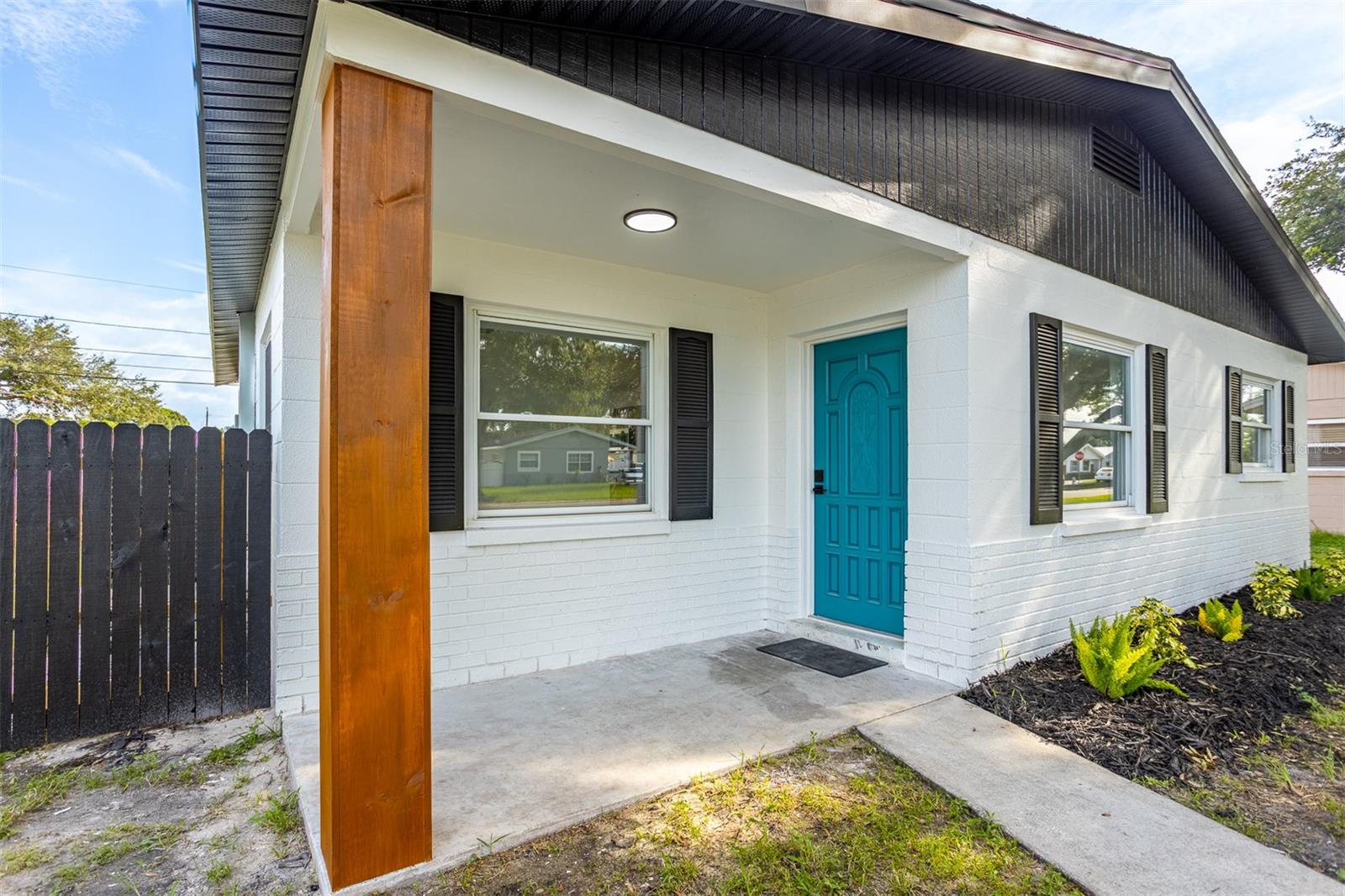 829 89TH AVE N, ST PETERSBURG, FL, 33702