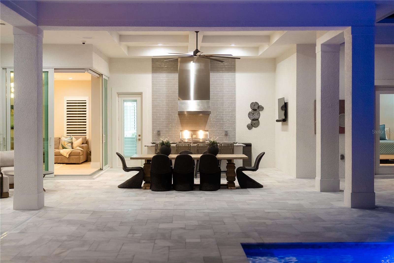 A4681091 Property Photo