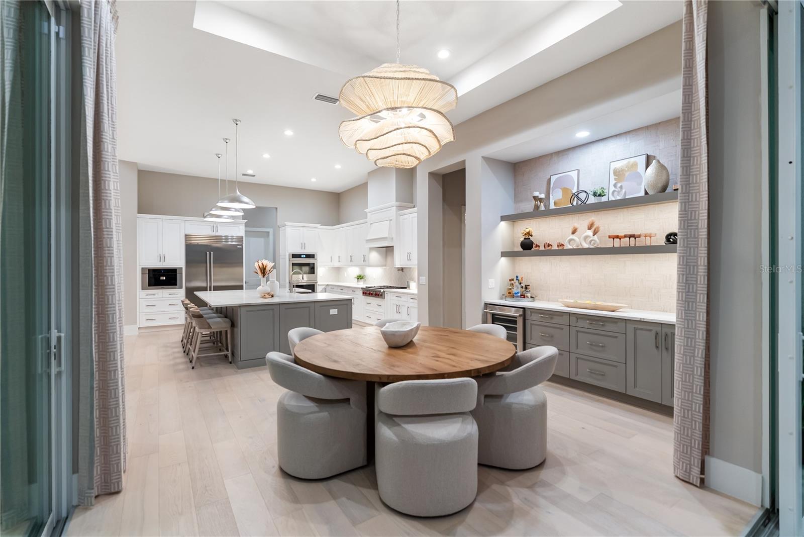 A4681091 Property Photo