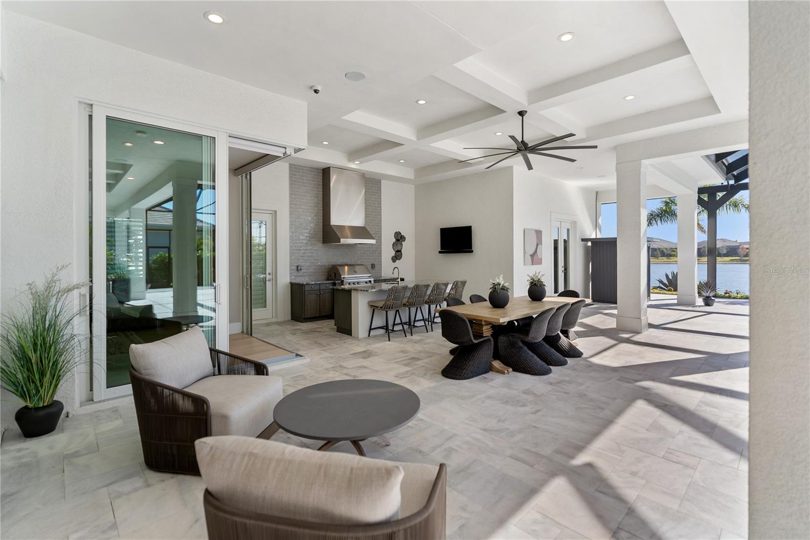 A4681091 Property Photo