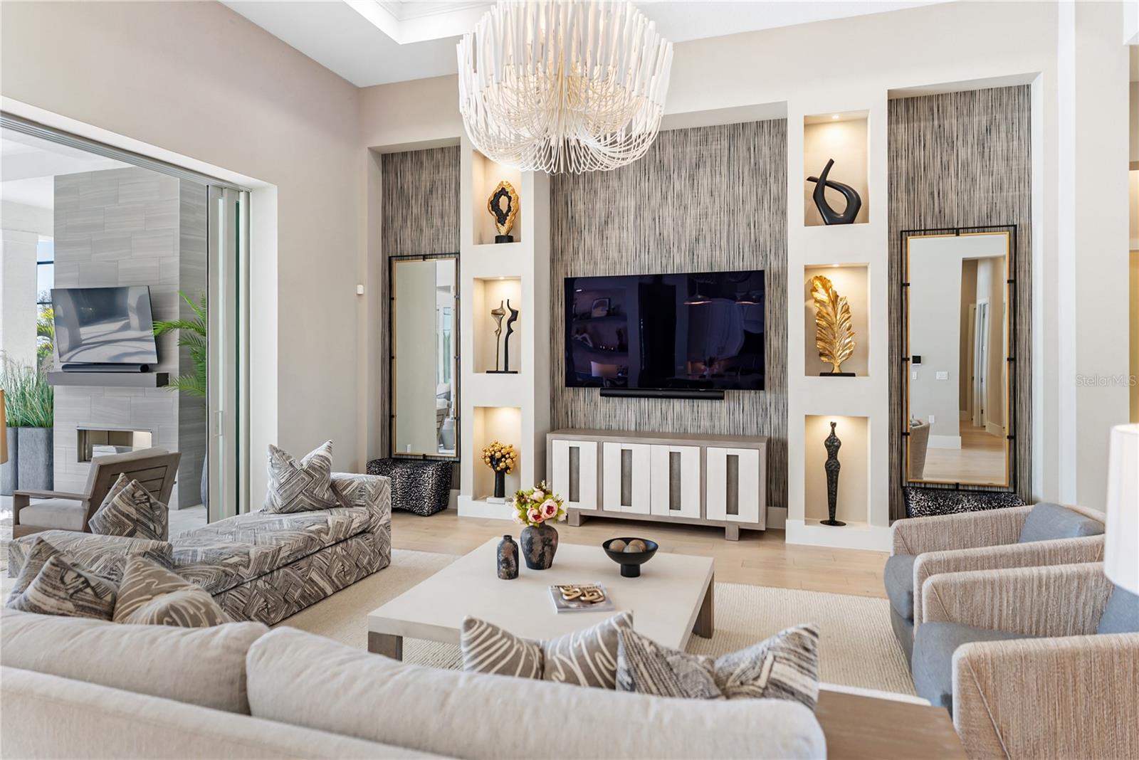 A4681091 Property Photo