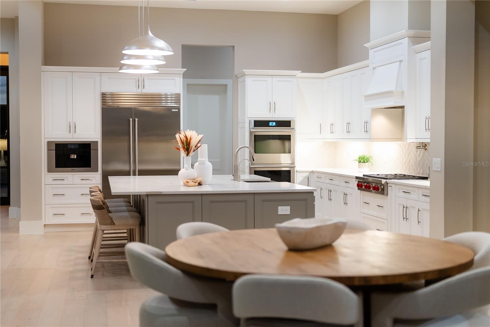 A4681091 Property Photo