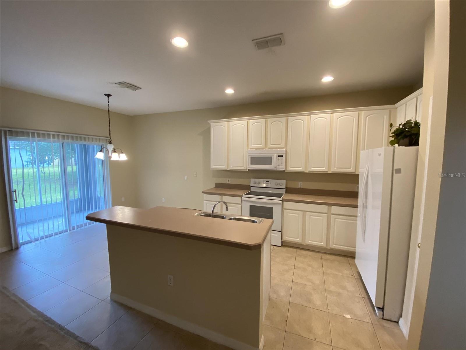 3818 BLUE DASHER DR, KISSIMMEE, FL, 34744