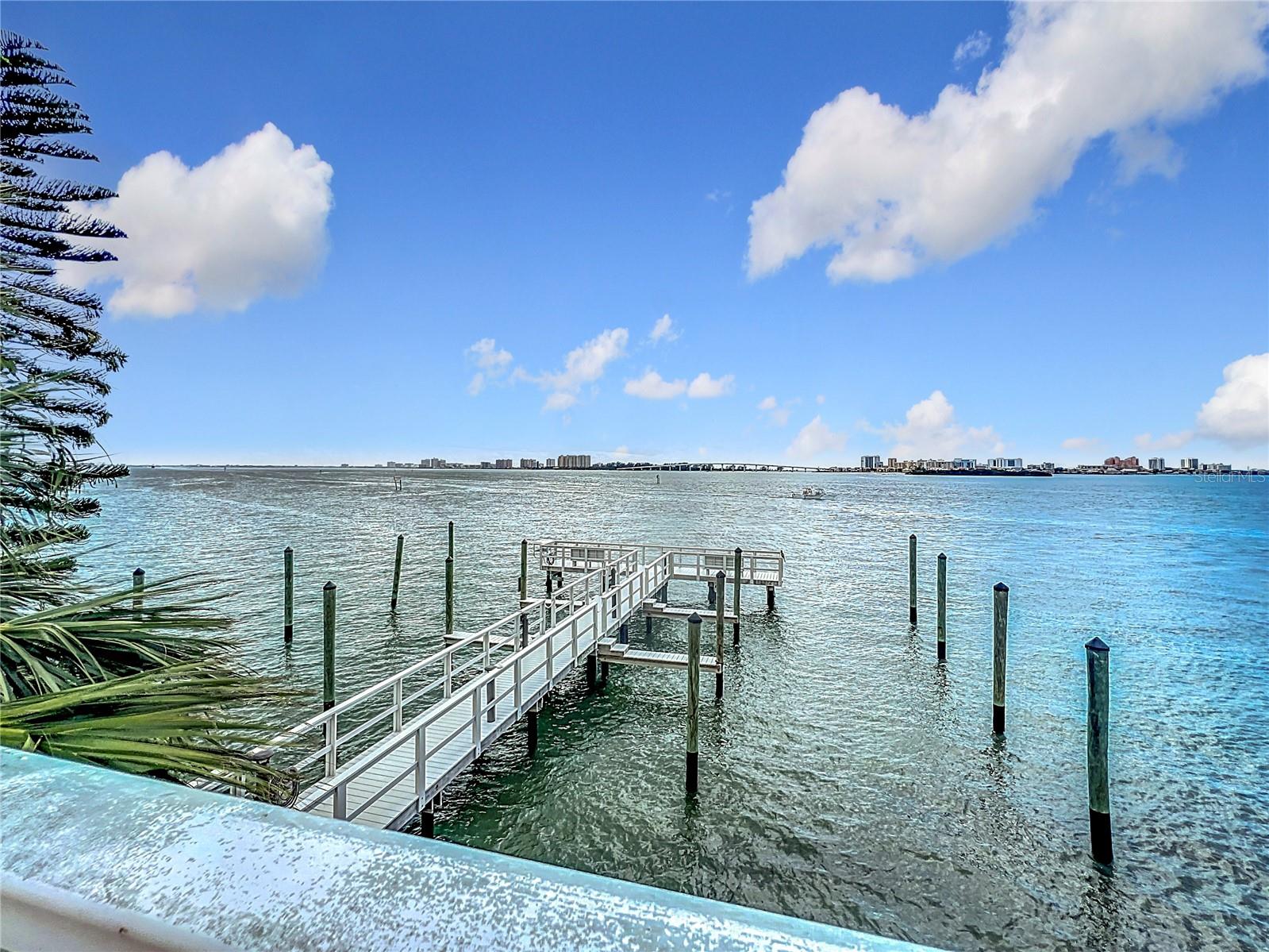 Dock - Fishing Pier - Water Access