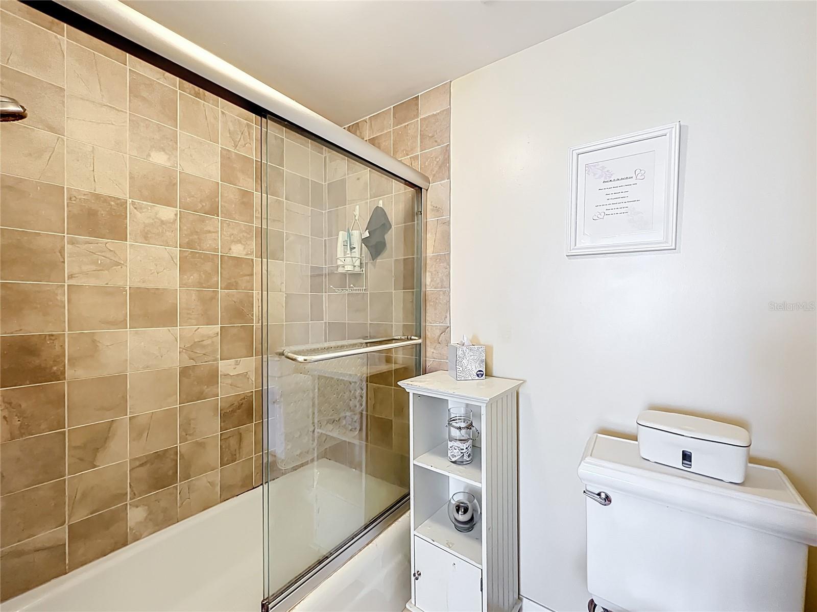 Second Suite En Suite