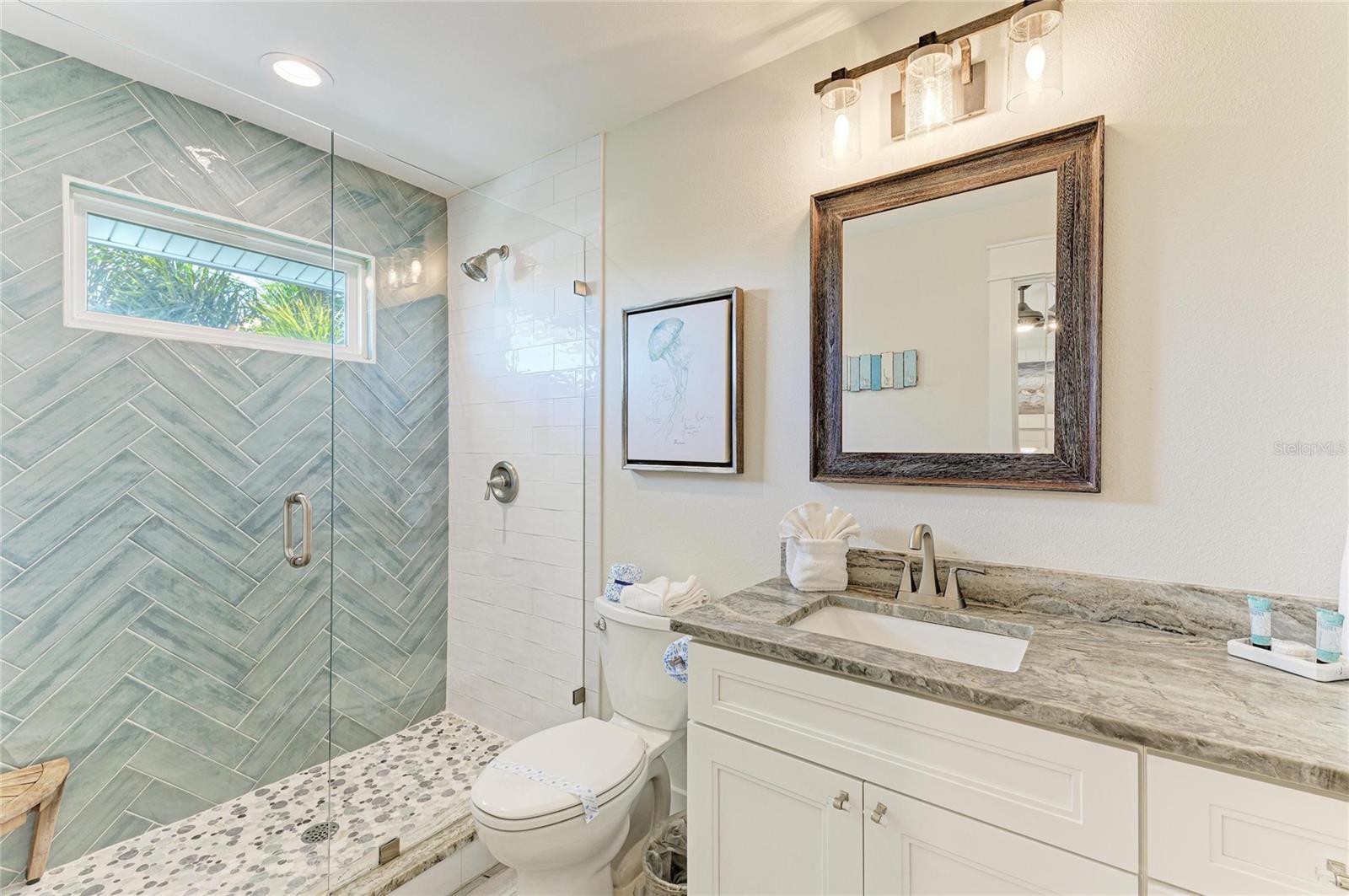 A4681095 Property Photo